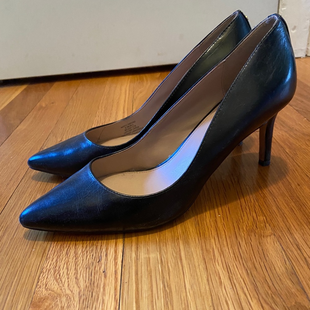 BCBGeneration pointed toe heels